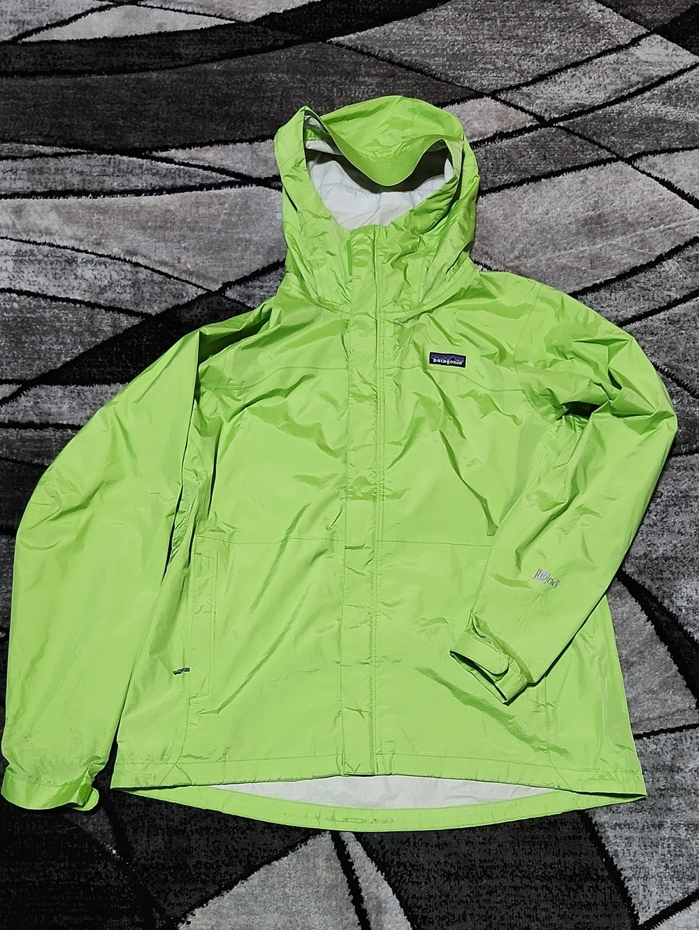 PATAGONIA TORRENTSHELL 3L H2NO PERFORMANCE WINDBREAKER RAIN HOODIE JACKET